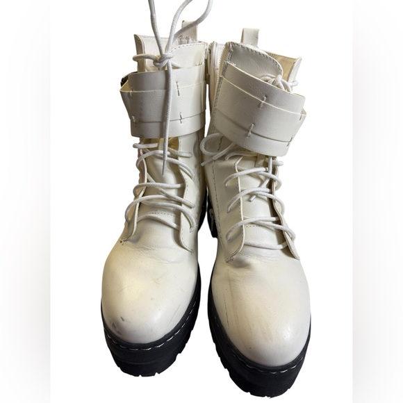MIA Stellan Off-White Combat Boots Size 7.5 Buckle Detail - Picture 5 of 7